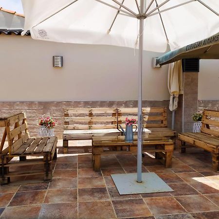 Casa Rural Albahaca Herrera del Duque Exteriör bild